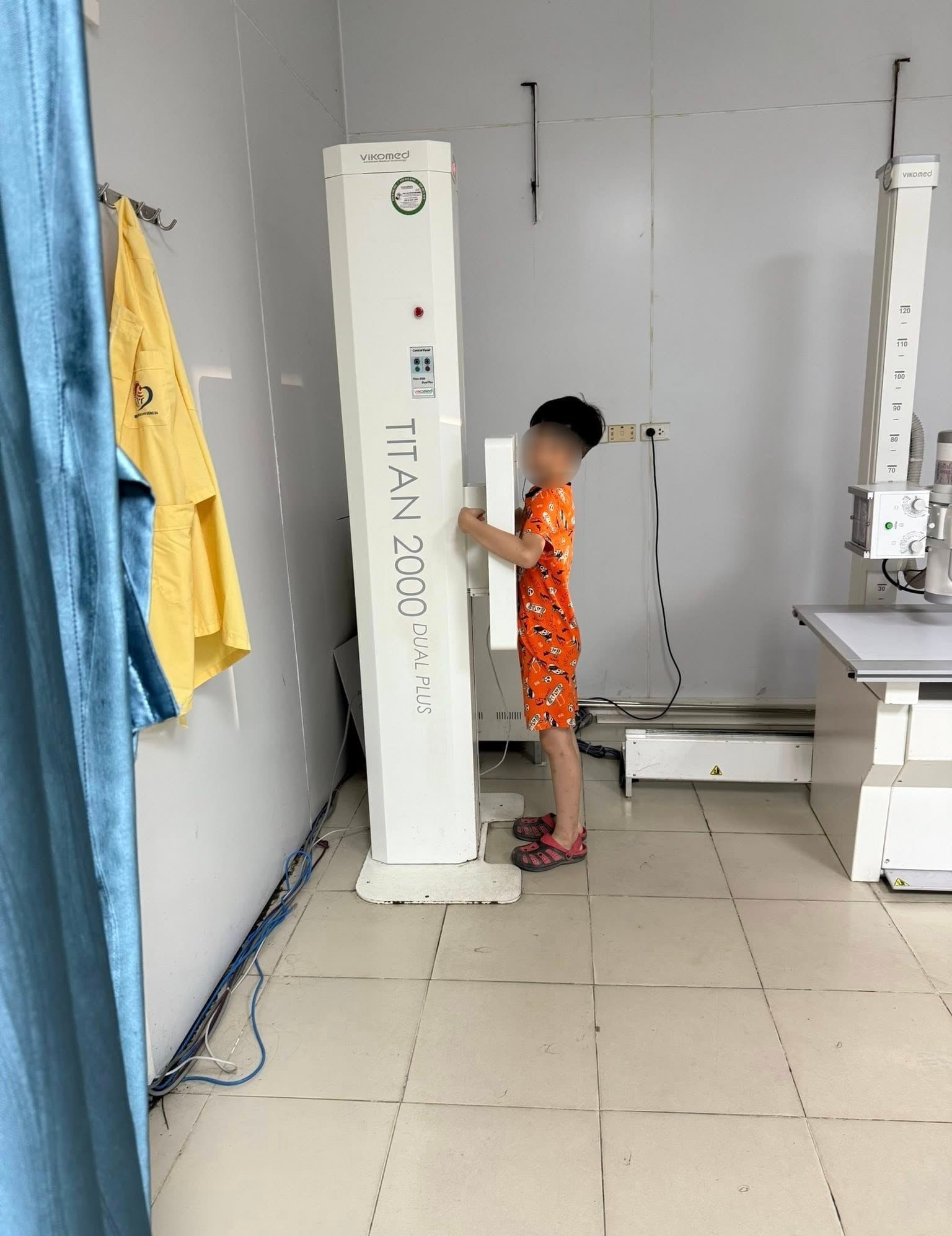 Chi gần 10 triệu đồng cho con đi trại hè 8 ngày, mẹ ở Hà Nội bức xúc khi đón con - 3