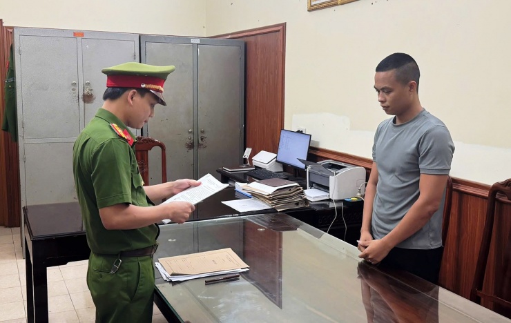 Lê Văn Hải bị bắt để điều tra tội “Buôn bán hàng giả là thực phẩm”. Ảnh: CACC