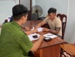 Kẻ cướp phục sẵn tại nhà vệ sinh lúc rạng sáng cướp tiền của một phụ nữ