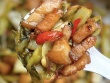 Cách làm ba chỉ kho dưa đậm vị, hao cơm