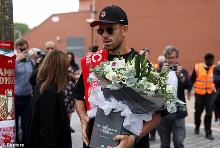 Tang lễ Diogo Jota diễn ra hôm nay: Thủ tướng Bồ Đào Nha tới viếng, Salah tri ân đặc biệt - 2