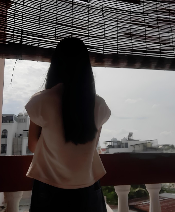 Thu Hà gặp tổn thương vì bị hàng xóm và người thân quấy rối tình dục. Ảnh nhân vật cung cấp