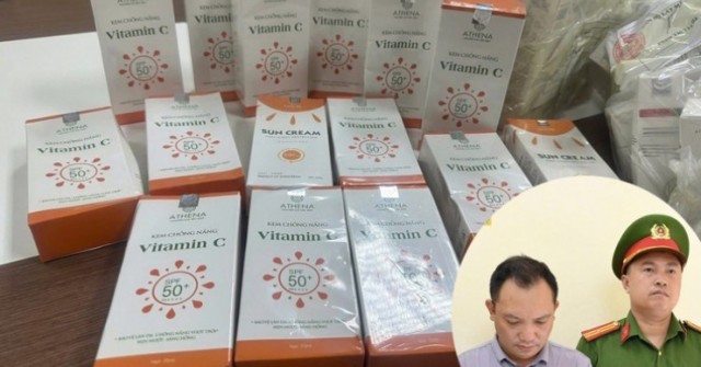 Ông chủ đứng sau công ty sản xuất gần 14.000 sả...