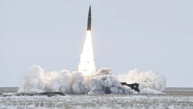 Ukraine để lọt toàn bộ tên lửa đạn đạo Nga, để lộ điểm yếu phòng không - 1