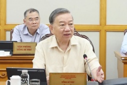 Tổng Bí thư Tô Lâm chủ trì họp Bộ Chính trị, Ban Bí thư về sắp xếp bộ máy và đơn vị hành chính