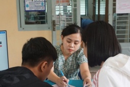 Trường tư chật vật tuyển sinh vào lớp 10