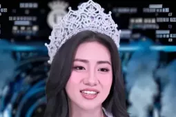 Hoa hậu Hà Trúc Linh: 'Từ nhỏ, tôi bán phụ tùng xe máy và tạp hóa giúp bố mẹ'