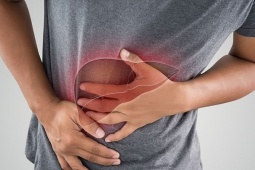 Loại thuốc  ' cứ đau là uống '  âm thầm hủy hoại gan