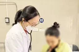 Bệnh viện Sản - Nhi Ninh Bình cứu sống bé sơ sinh bị ngộ độc sái thuốc phiện