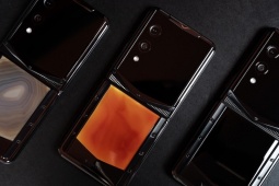 Chiếc điện thoại màn hình gập "độc nhất vô nhị" trên thế giới