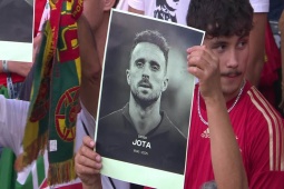Tang lễ Diogo Jota diễn ra hôm nay: Tổ chức ở Bồ Đào Nha, Liverpool tri ân ngôi sao số 20