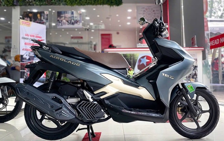 Giá xe ga Honda Air Blade tháng 7/2025, ưu đãi tiền triệu - 3