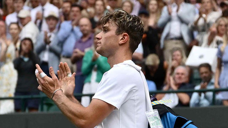 Draper bị loại đáng tiếc