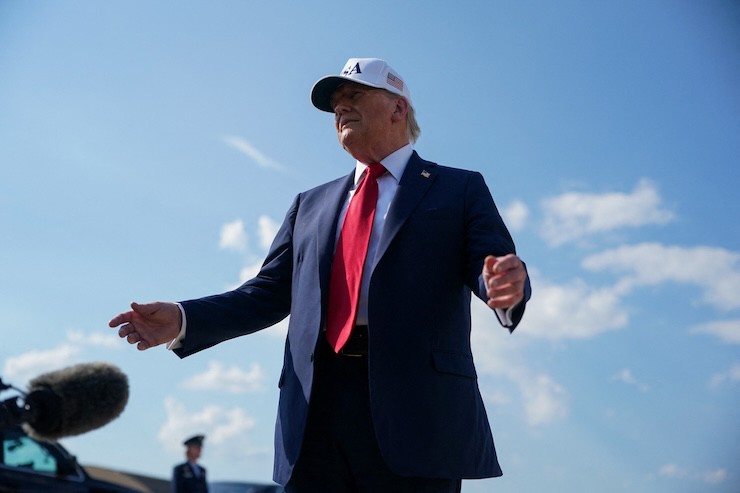 Tổng thống Mỹ Donald Trump hôm 3/7 đã có cuộc điện đàm thứ 6 với Tổng thống Nga Vladimir Putin. Ảnh: Reuters.