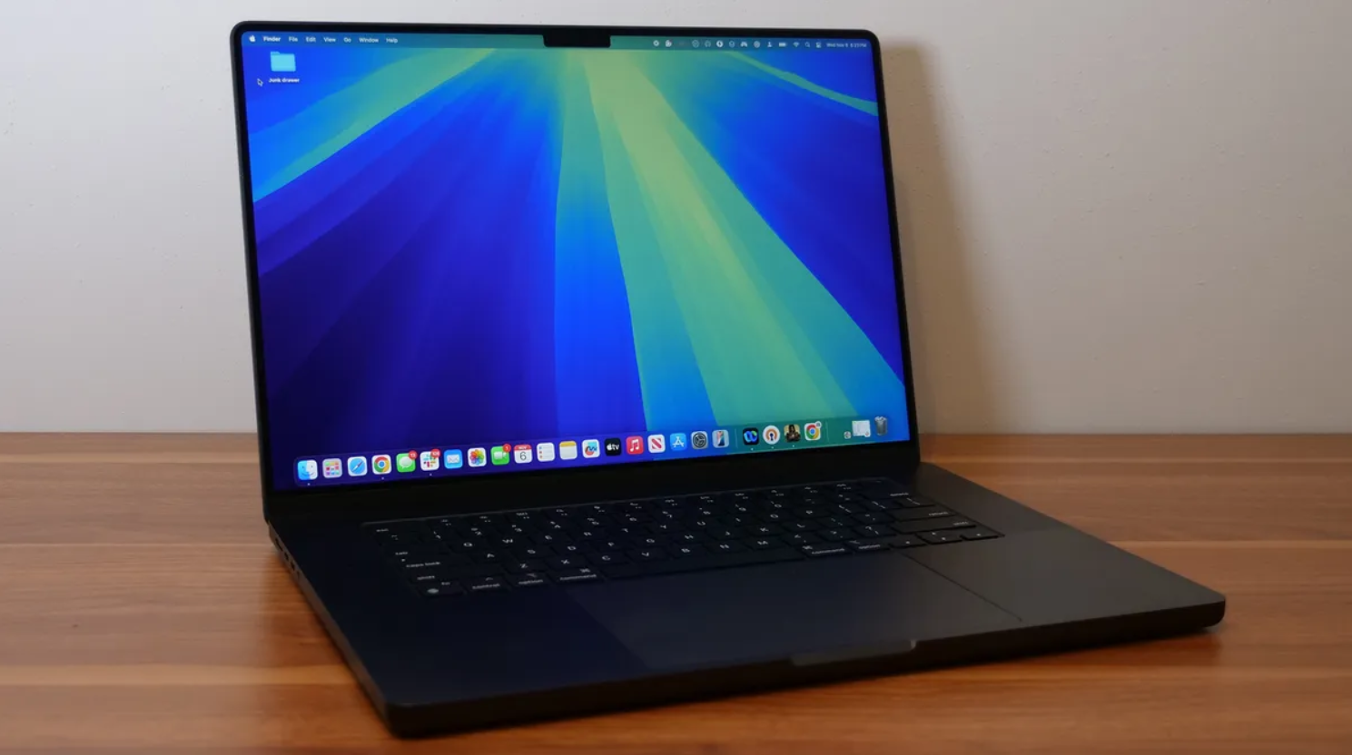 MacBook Pro 16 (M4 Pro).