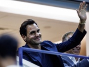 Federer chạm đâu cũng thấy tiền, thành tỷ phú thể thao sánh ngang Woods - Jordan