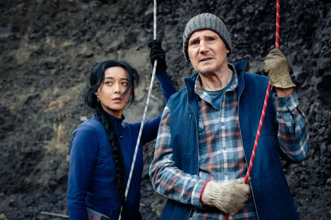 Tạo hình của Phạm Băng Băng trong The Ice Road: Vengeance.