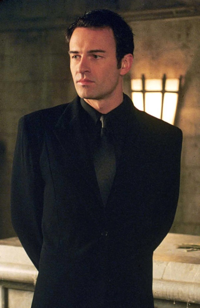 Julian McMahon trong 'Phép thuật' (Charmed).
