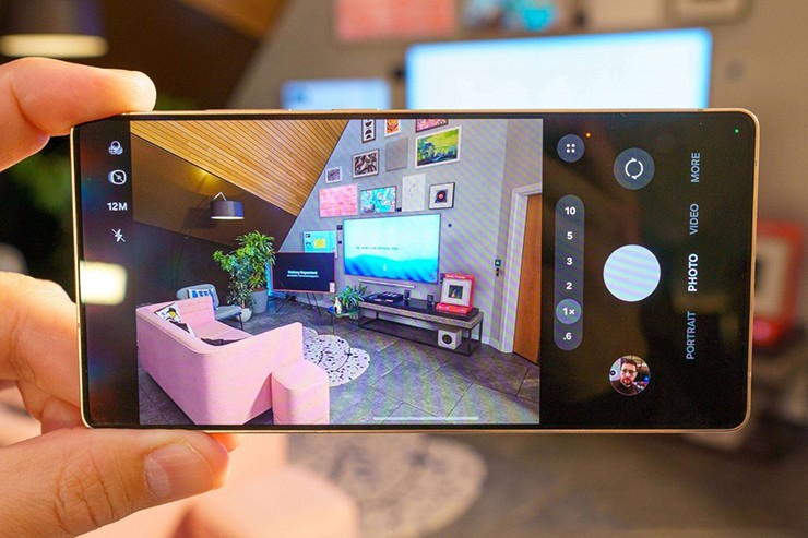 Sự cố gây ảnh hưởng đến chức năng camera trên điện thoại.