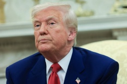 Ông Trump chuẩn bị áp thuế lên tới 70% với hàng nhập khẩu khi hạn chót 9/7 cận kề