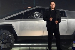 Giấc mơ thép của Elon Musk đang vỡ vụn?