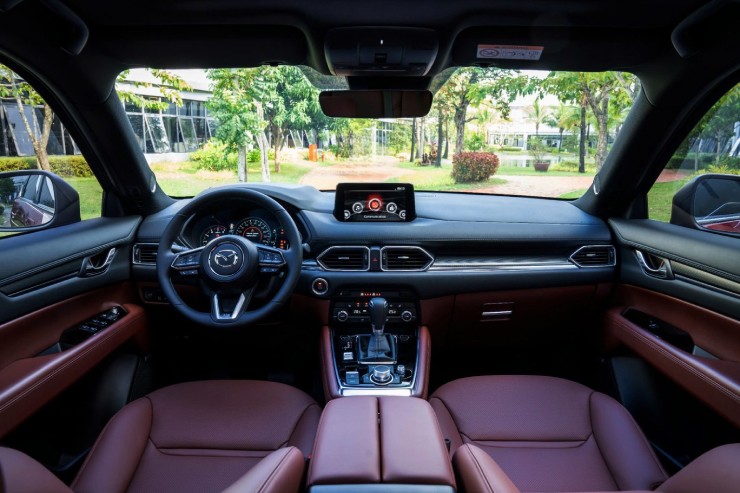 Mazda CX-8 2025 lợi thế nhiều nhưng vẫn còn những “nốt trầm” nào? - 5