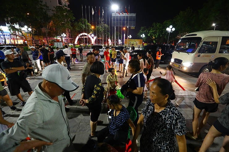 Trực tiếp bóng chuyền ĐT nữ Việt Nam - Korabelka: Đòi món nợ cũ, fan đặt gạch nửa đêm mua vé (VTV Cup) - 9