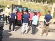 Tin tức trong ngày - Bắt công nhân đứng giữa nắng nghe 'phổ biến công việc', công ty bị yêu cầu xin lỗi