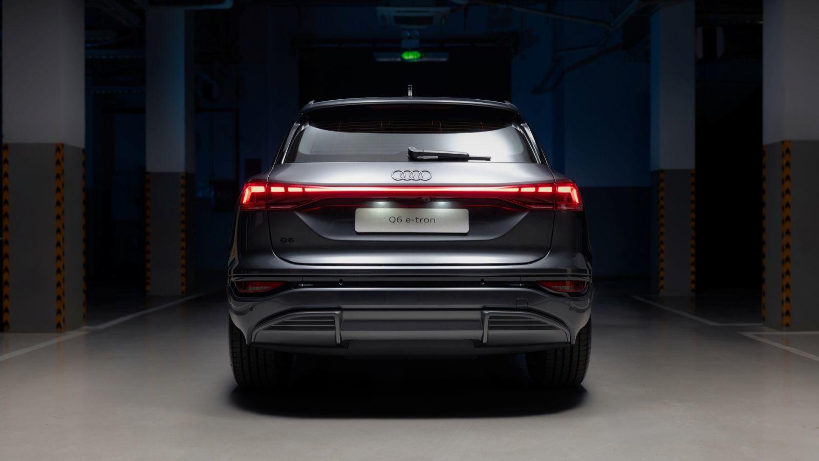 Audi Q6 e-tron ra mắt thị trường Việt Nam, giá bán từ 3,199 tỷ đồng - 2