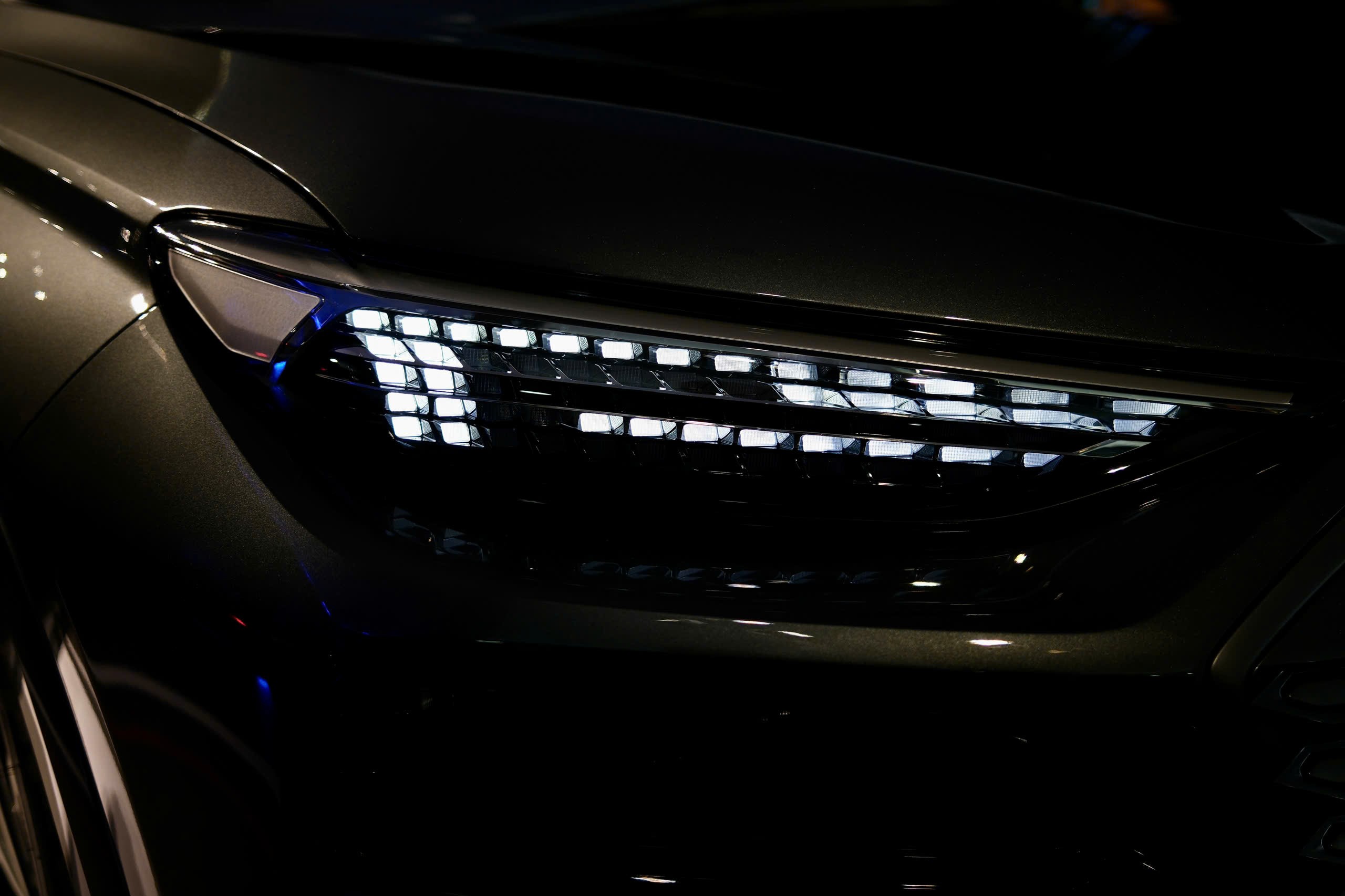 Audi Q6 e-tron ra mắt thị trường Việt Nam, giá bán từ 3,199 tỷ đồng - 5