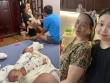 Hai nàng dâu cùng sinh đôi, bố mẹ chồng quay cuồng vẫn hạnh phúc vô bờ