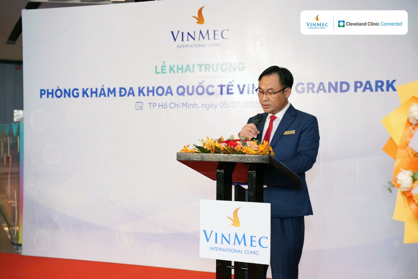 Ông Trần Hoàng Ngọc Anh - Giám đốc Bệnh viện ĐKQT Vinmec Central Park phát biểu tại buổi lễ