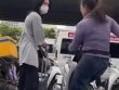 Hà Nội: Công an xác minh cô gái trẻ bị người phụ nữ bán trà đá xua đuổi tại Bến xe Mỹ Đình