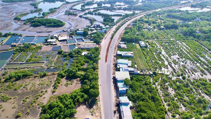 Xã Long Sơn có các tuyến đường kết nối đã và đang được đầu tư đồng bộ