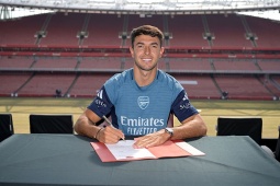 Arsenal chính thức chiêu mộ Zubimendi giá 51 triệu bảng, hợp đồng 5 năm