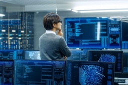 Top những ngành học điểm chuẩn cao chót vót vẫn luôn khát nhân lực