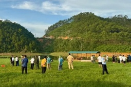 Ô tô lao xuống đập nước ở Quảng Ninh trong đêm, hai vợ chồng tử vong