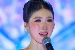  ' Đứng hình '  với những màn ứng xử của thí sinh thi hoa hậu