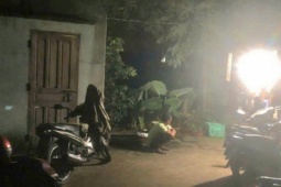 Can ngăn khi cha chửi mẹ, con trai gây án mạng