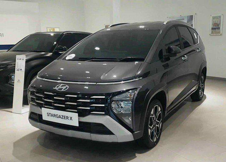 Hyundai Stargazer giảm giá gần 30 triệu đồng có đủ sức thu hút? - 1