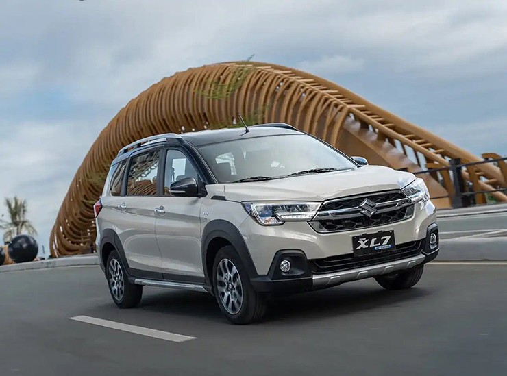 Giá xe Suzuki XL7 niêm yết và lăn bánh tháng 7/2025 - 12
