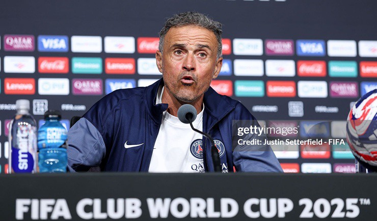 HLV&nbsp;Enrique sẽ không có sự phục vụ của&nbsp;Pacho và Lucas Hernandez ở bán kết