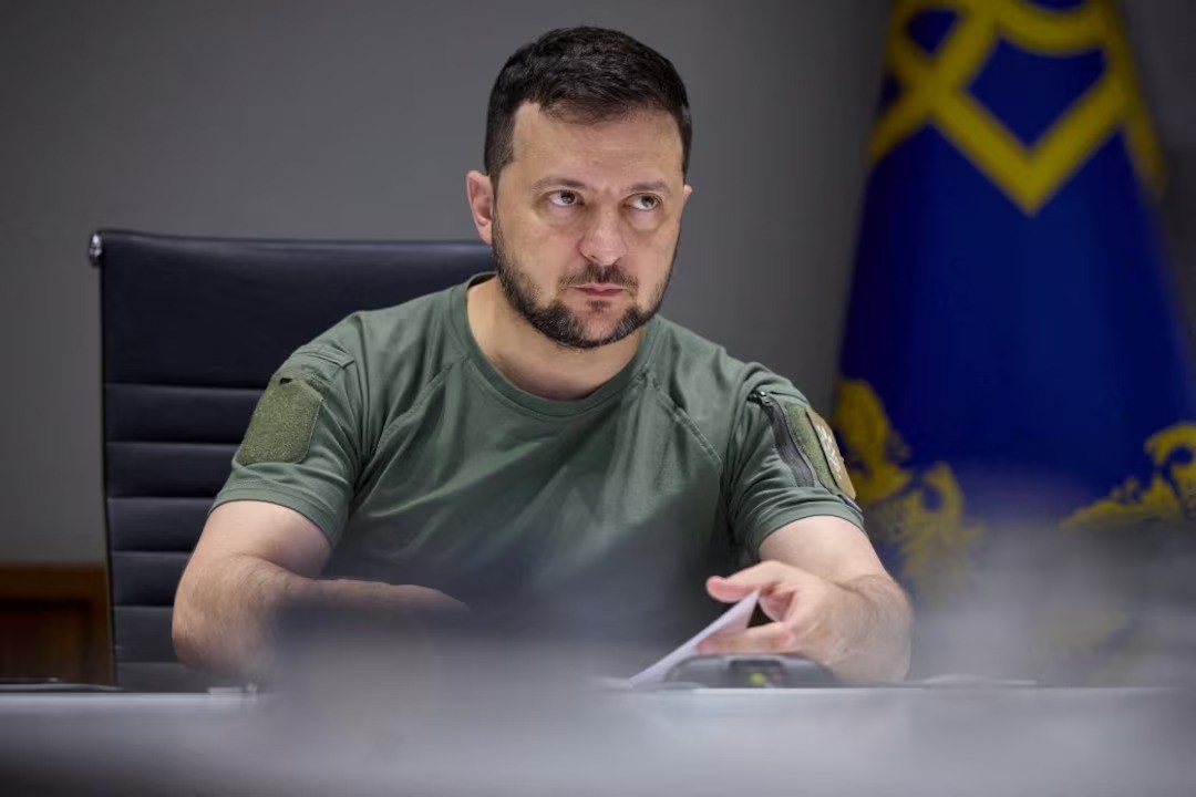 Tổng thống Ukraine Volodymyr Zelenskiy&nbsp;tại một hội nghị của NATO (ảnh: Reuters)