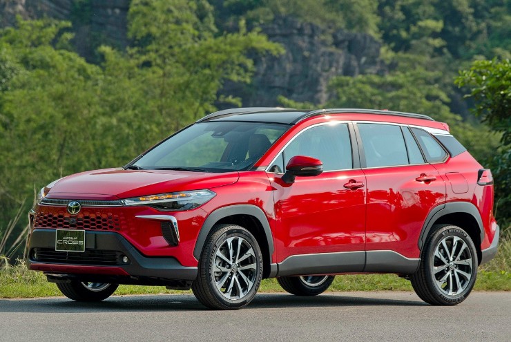 Toyota ưu đãi lớn cho khách mua Corolla Cross tháng 7/2025 - 1