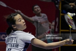 Hoa khôi cầu lông Thùy Linh thua đau chung kết Canada Open
