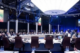 Khi cánh cửa NATO đóng với Ukraine