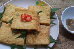 Đây mới là cách làm món đậu phụ hấp rau răm siêu lạ, dân dã, ngon khó tả