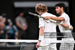 Video tennis Rublev - Alcaraz: 4 set hấp dẫn, ngược dòng đẳng cấp (Wimbledon)