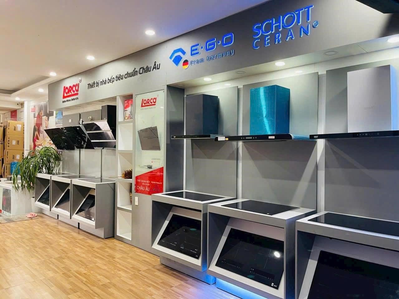Một trong những showroom trưng bàycủa Bếp LorcaSiêu thị bếp Vũ Sơn