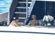 Lộ hình ảnh Ronaldo & bạn gái trên du thuyền sang trọng, giữa ồn ào không đến viếng Jota